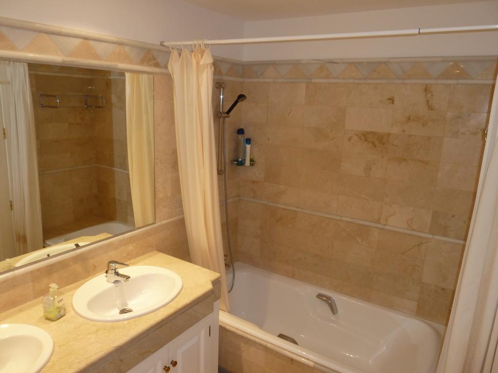 Greenlife Village Apartment ماربيا الغرفة الصورة